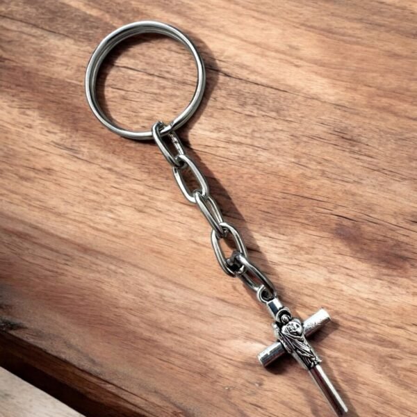 detalle de Llavero Religioso de San Judas Tadeo con Cruz. Set 10 piezas.