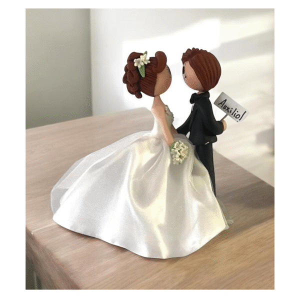 detalle Novios auxilio.